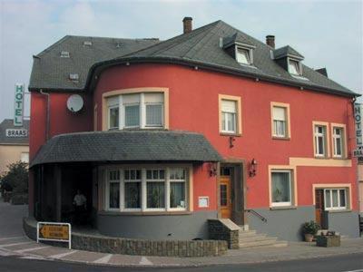 Hotel Restaurant Braas Еш-сюр-Сур Зручності фото